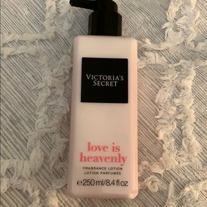 Love is Heavenly body lotion